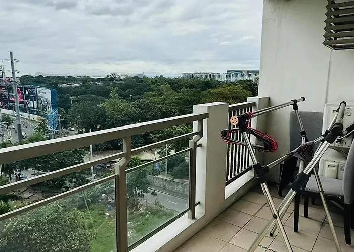 Near Naia 3 *